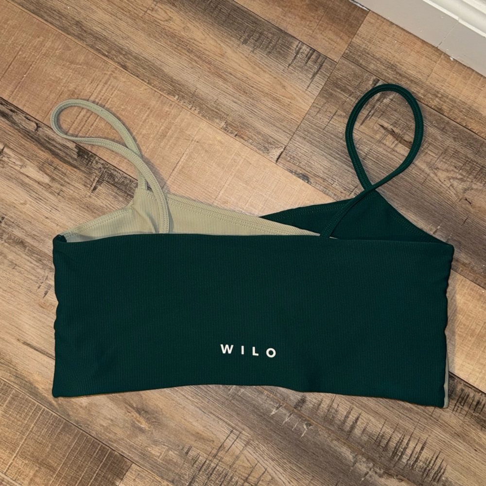 Wilo The Label Ballet Dance Studio Two Tone Green Ribbed Sports Bra Size L